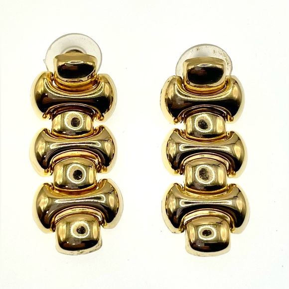 3 for $30 Vintage Gold Tone Linked Dangling Pierced Earrings - Picture 5 of 7